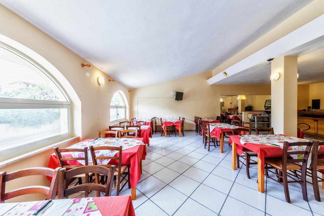 Hotel Dori D'Oro Orosei Ngoại thất bức ảnh