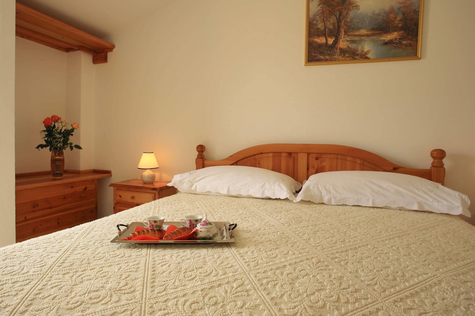 Hotel Dori D'Oro Orosei Ngoại thất bức ảnh